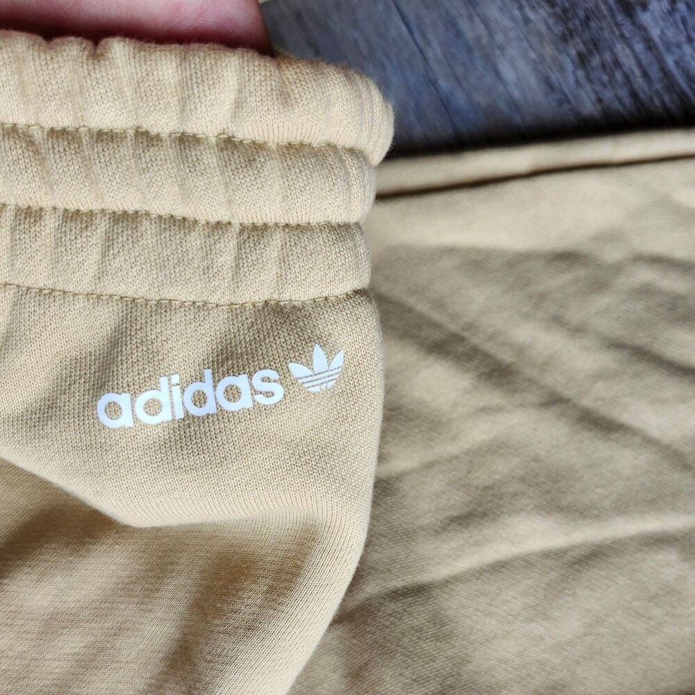 (S) BNWT Adidas Sweatpants - Picture 6 of 6